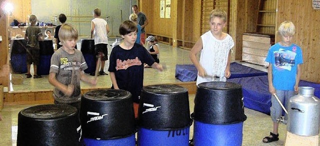 Musik mit Tonnen und Kannen: Begeisternd   | Foto: Privat