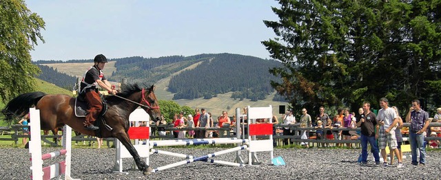 Verschiedene Disziplinen galt es beim ...Springen in Todtnauberg zu bewltigen   | Foto: Ulrike Jger