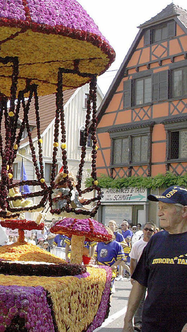 Der Blumenkorso am Sonntag ist der Hhepunkt  des Zuckerfestes  in Erstein.   | Foto: archivbild: heidi Fssel