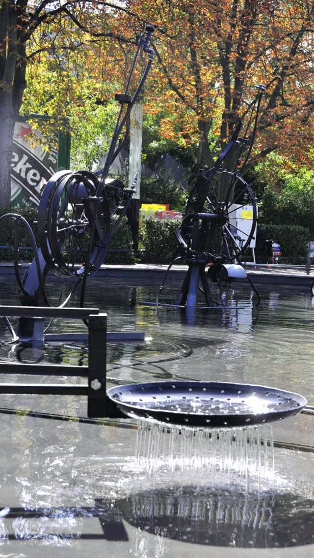 Auch beim Fasnachtsbrunnen auf dem Theaterplatz gibt es am Sonntag Aktionen.   | Foto: Gramespacher