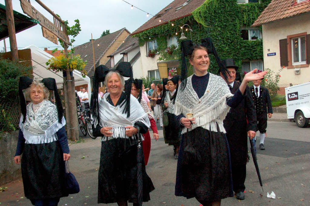 die Trachtengruppe beim Umzug