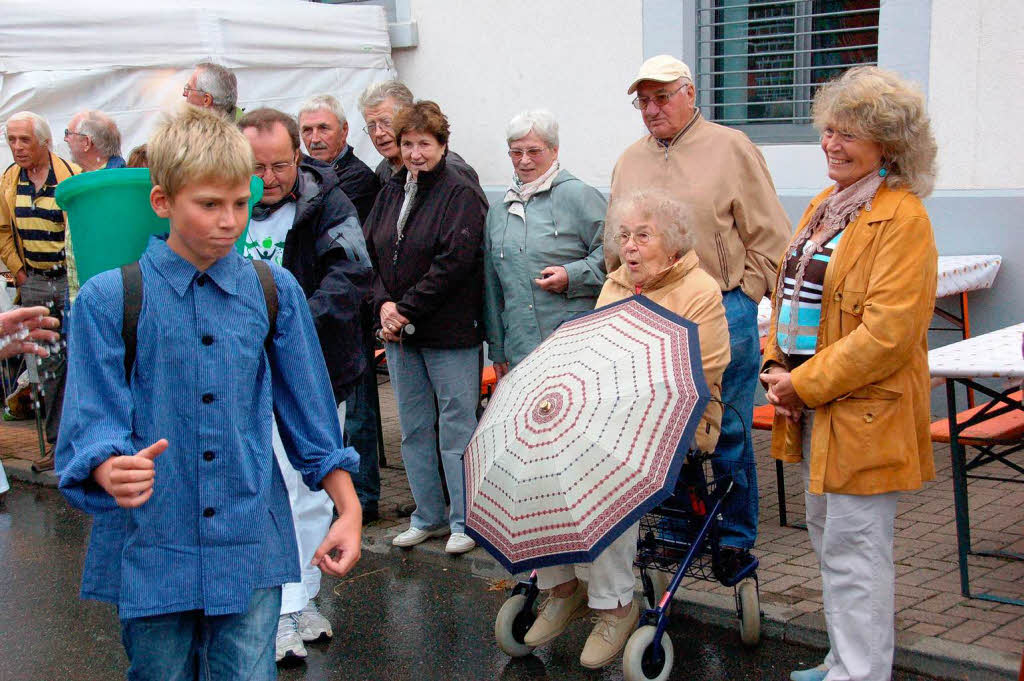 Weinfest Wolfenweiler mit Winzerolympiade und Oldtimerschau