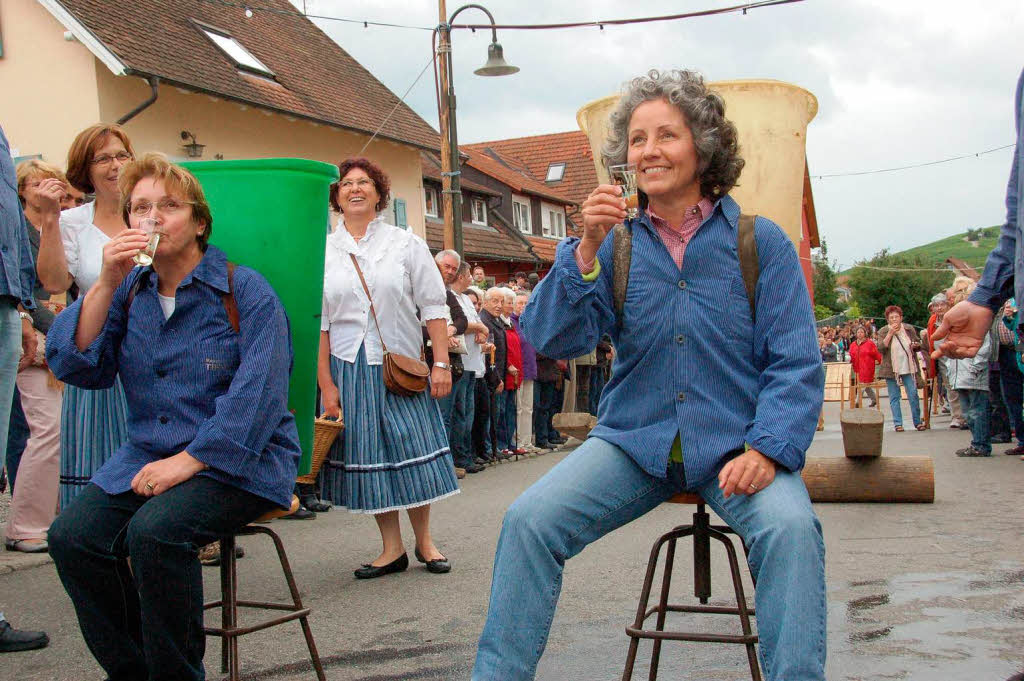 Weinfest Wolfenweiler mit Winzerolympiade und Oldtimerschau