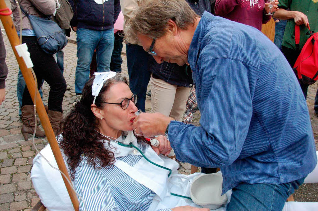 Weinfest Wolfenweiler mit Winzerolympiade und Oldtimerschau