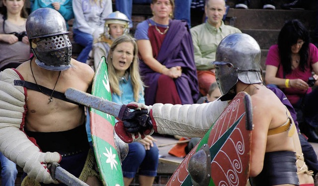 Glanz und Gloria des rmischen Reiches... Gladiatorenkmpfe von Ars Dimicandi.   | Foto: Siebold