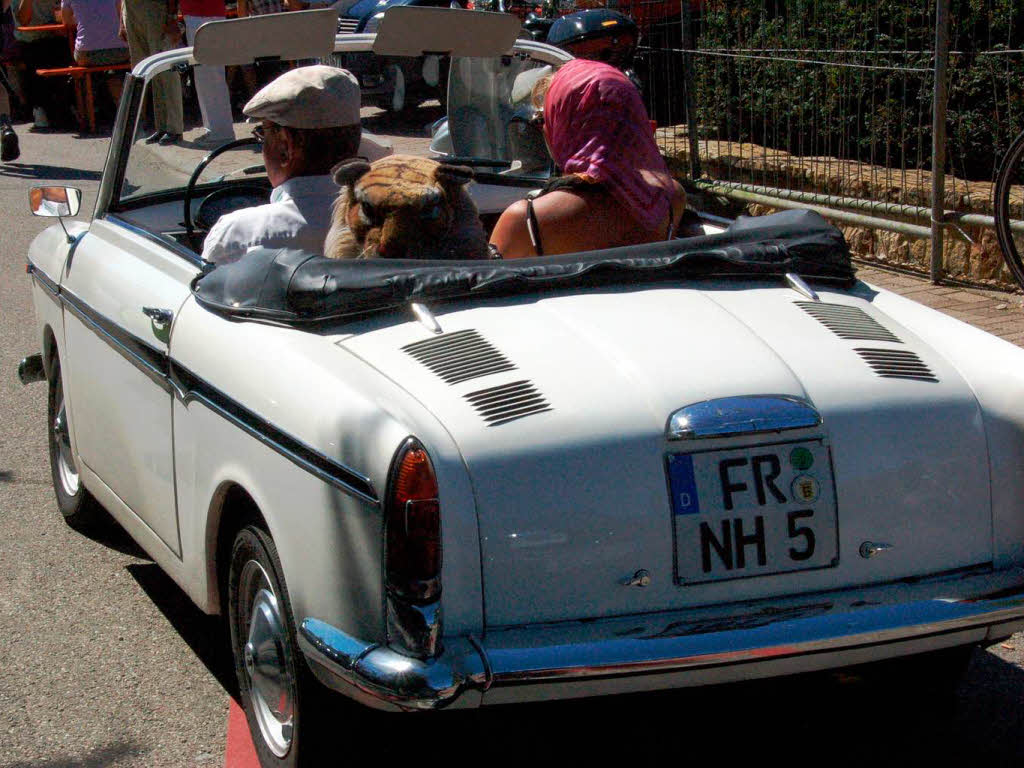 Weinfest Wolfenweiler mit Winzerolympiade und Oldtimerschau