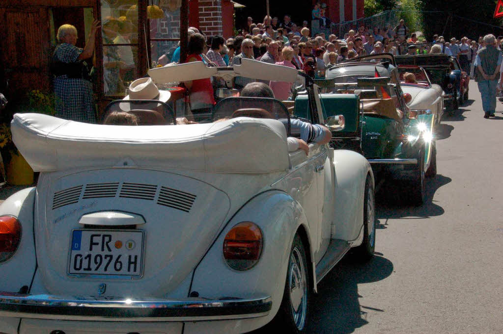 Weinfest Wolfenweiler mit Winzerolympiade und Oldtimerschau