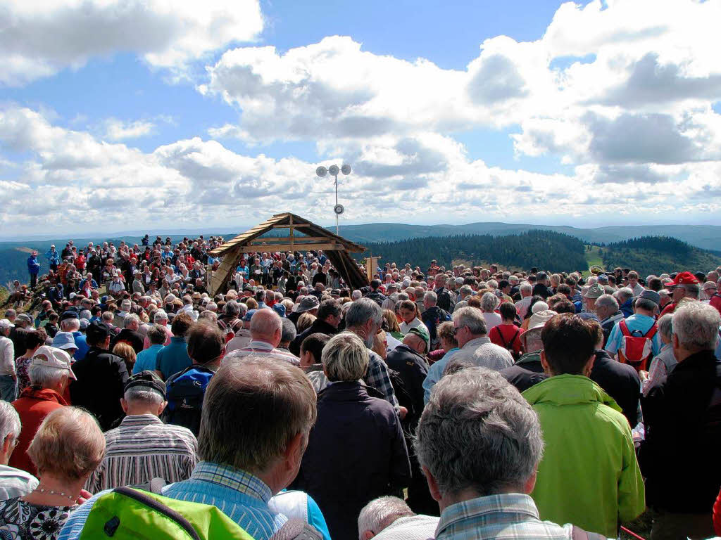 Zollitsch hlt Freiluftgottesdienst mit Wanderern auf dem Herzogenhorn am Feldberg.