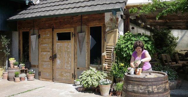 Ruth Volz fhrt den Weinhof der WG Ringsheim.   | Foto: adelbert Mutz