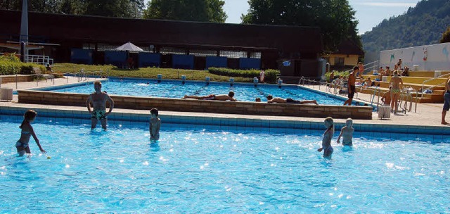 Jetzt nochmal Sommer und Sonne tanken ...ern Nachmittag im Freibad in Kollnau.   | Foto: Fackler