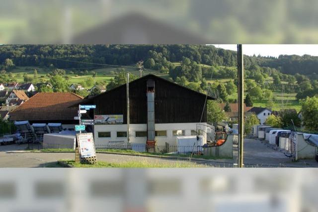 Streit um Anhngerhandel in Lipburg: Paradies in Gefahr?