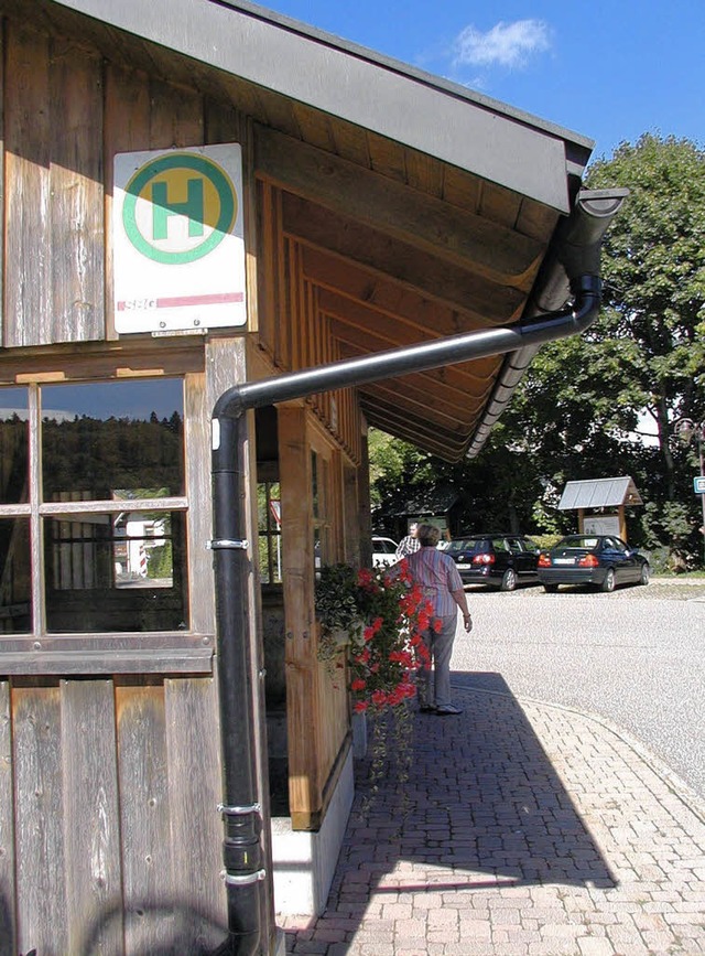 Nix los ist in den Schulferien am Rickenbacher Busbahnhof.  | Foto: Wolfgang Adam