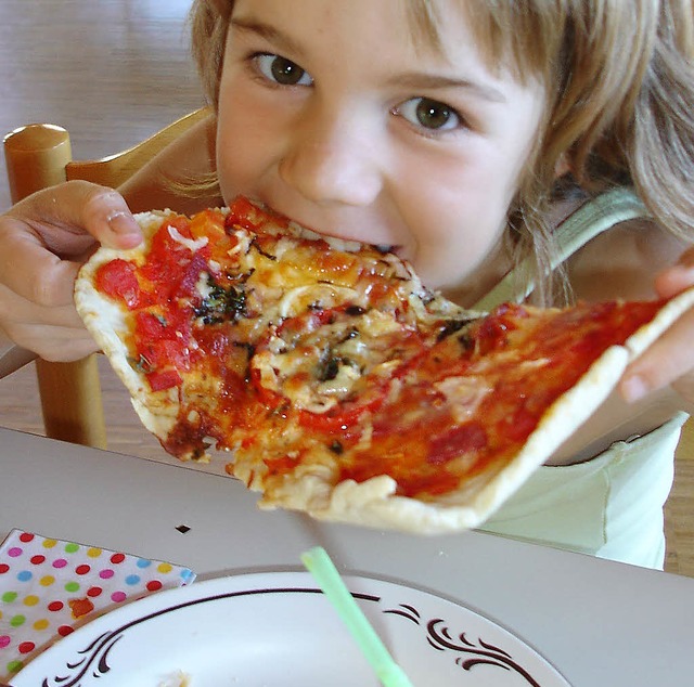 Pizza passte gut ins Kinderkunstdorf &#8211; bis zum Kohleklau.   | Foto: Privat