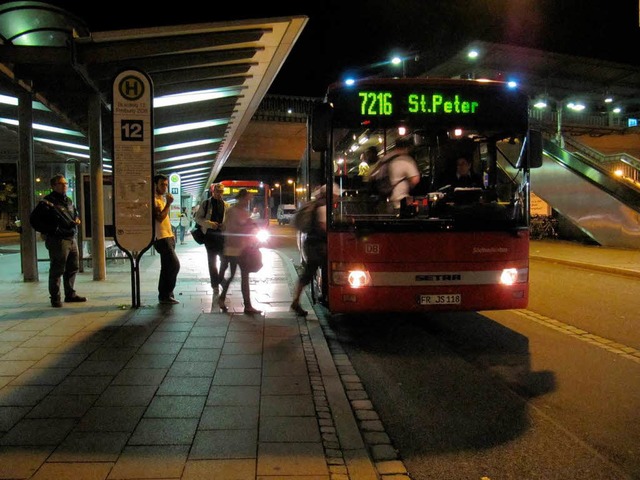 In Discobussen gibt es immer wieder r...aden Bus nun einen Riegel vorschieben.  | Foto: Milan Neugebauer