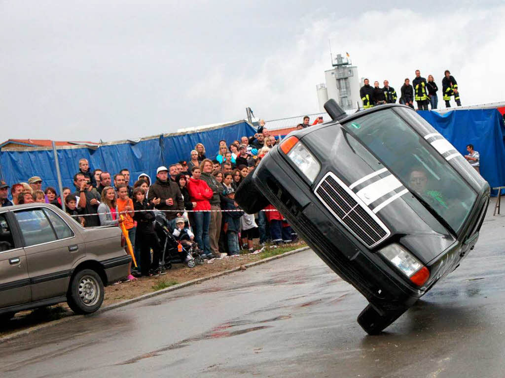 Da stockt der Atem, wenn auf zwei Rädern ein Auto entgegenkommt. Da stockt der Atem, wenn auf zwei Rädern ein Auto entgegenkommt.