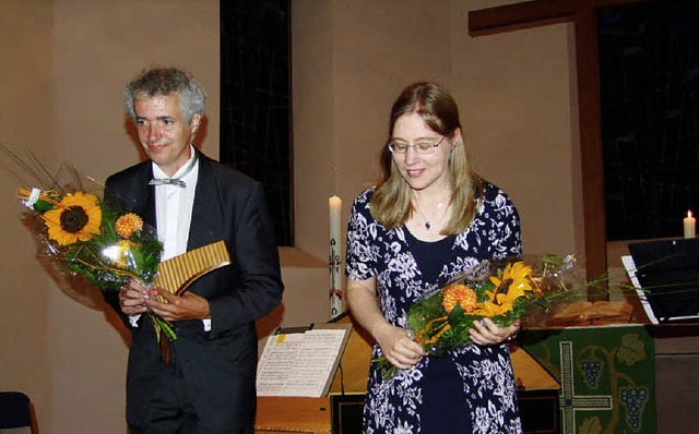Philipp Emmanuel Haas und Nathalie Leu...nzert in der Petruskirche in Steinen.   | Foto: Martina David-Wenk