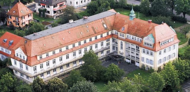 Einst Krankenhaus, dann Akademie fr L...illinger Strae 33 in Donaueschingen.   | Foto: VOLLMER