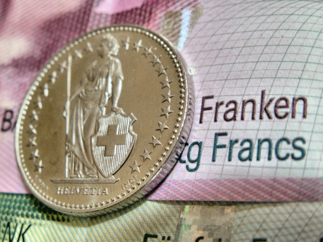 Die Kurse von Franken und Euro hatten ...er Nationalbank  nun einen Riegel vor.  | Foto: PanOptika - Fotolia