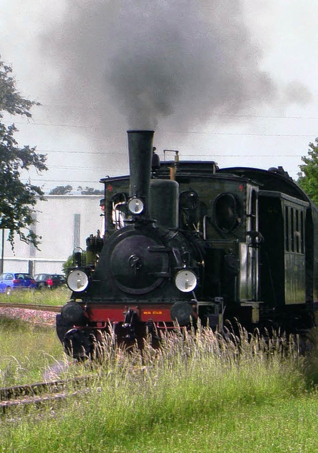 Auch die Kandertalbahn ist am Sonntag unterwegs.  | Foto: Langelott