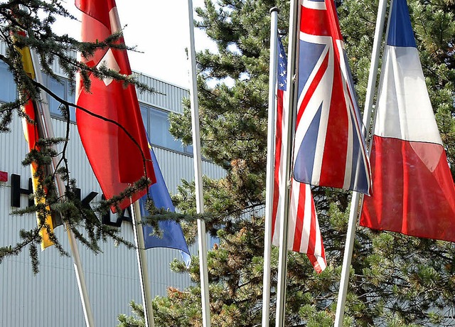 Die niederlndische Flagge fehlt hier ...jetzt unter den hollndischen Farben.   | Foto: Archivfoto: Peter Heck