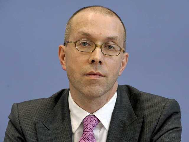 Jrg Asmussen, Staatssekretr im Bunde...en EZB-Chefvolkswirtes Stark gehandelt  | Foto: dpa