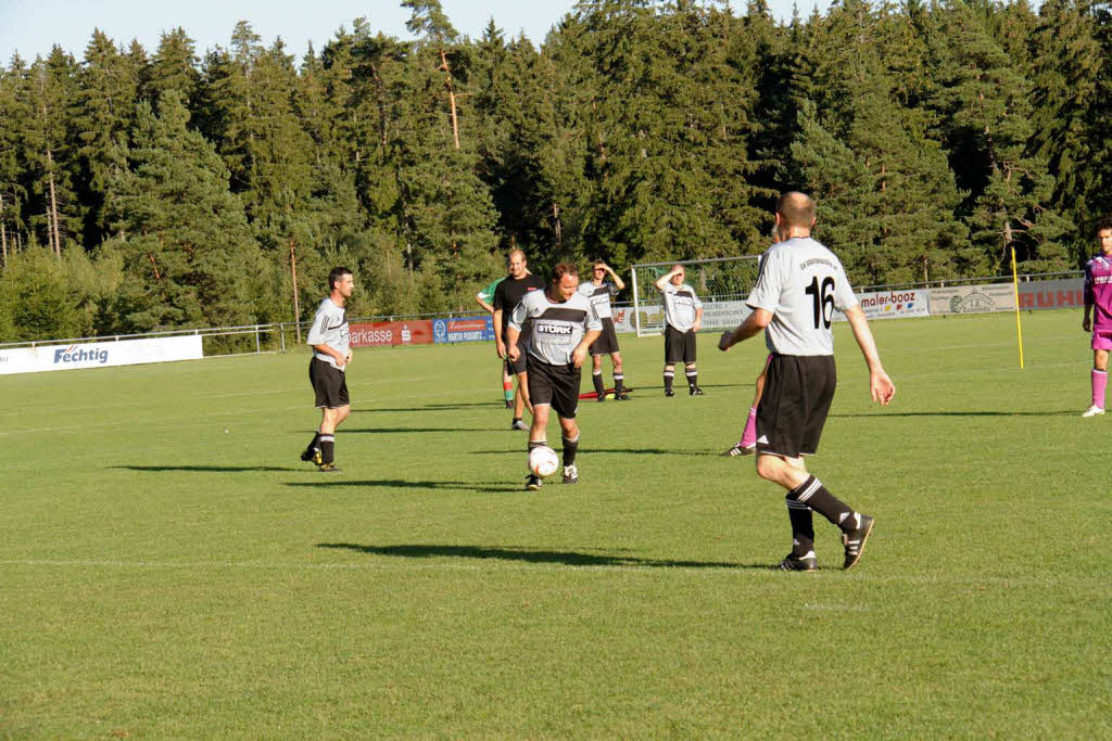 Spannendes Endspiel beim Altherrenturnier, das Birkendorf mit 1:0 fr sich entscheiden konnte