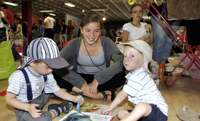 Das ist doch mal was ganz anderes: Bl...im ehemaligen MdS-Gebude am Samstag.   | Foto: heidi fssel