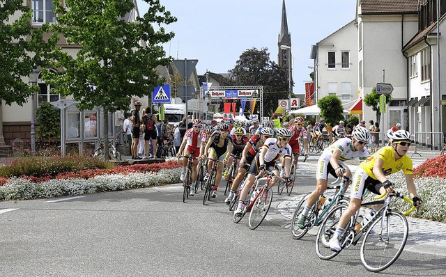 Ein spannendes Rennen lieferten sich d...ei der letzten Etappe der Regio-Tour.   | Foto: Volker Mnch