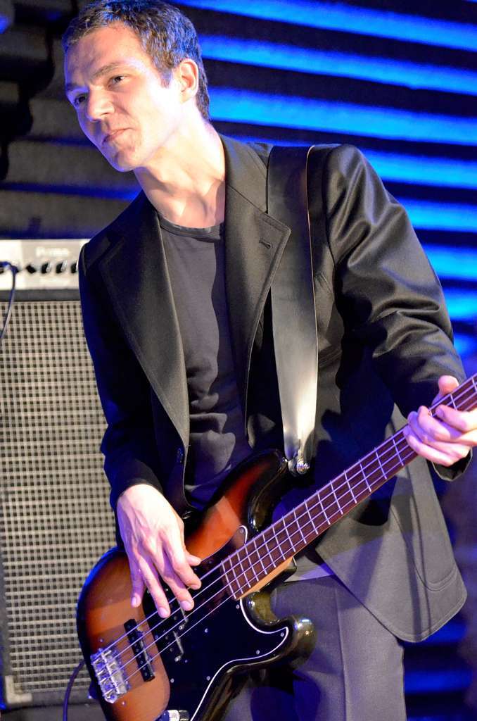 Der Bassist „mit den schnen Fingern“: Markus Runzheimer