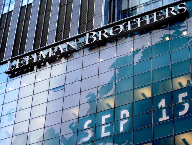 Das Ende der Lehman Brothers war der Anfang der Finanzkrise  | Foto: dpa