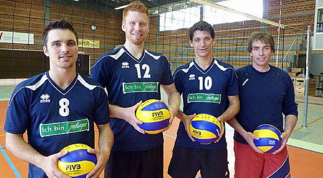 1844-Spielertrainer Wolfgang Beck (rec...Kurz, David Landa und Frederic Barth.   | Foto: 1844volley