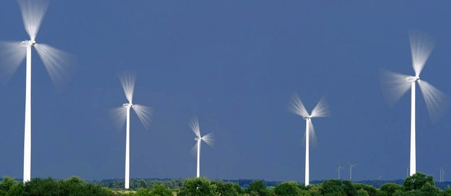 Um die Windkraftnutzung drehen sich derzeit viele Debatten.  | Foto: dpa