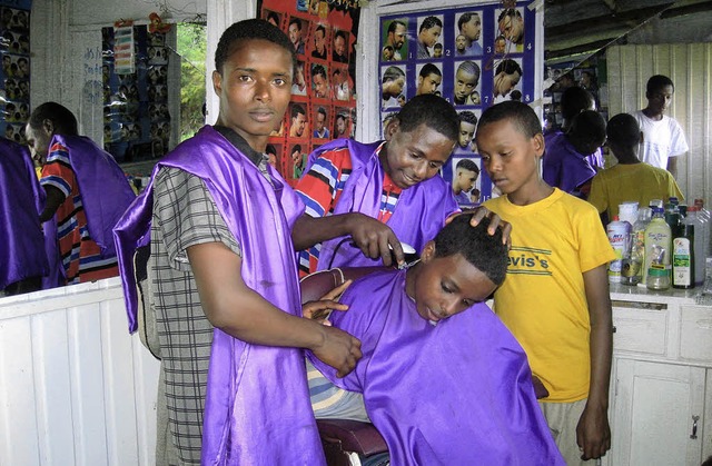 Die Friseur-Ausbildung im thiopischen...ts &#8222;Kinder unserer Welt&#8220;.   | Foto: Privat