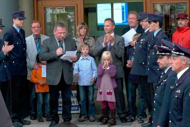 Armin Hinterseh als Brgermeister in Titisee-Neustadt besttigt