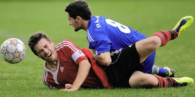 Schmerzvoller Auftritt auf eigenem Pla... einer 1:0-Fhrung eine 1:4-Klatsche.   | Foto: Seeger