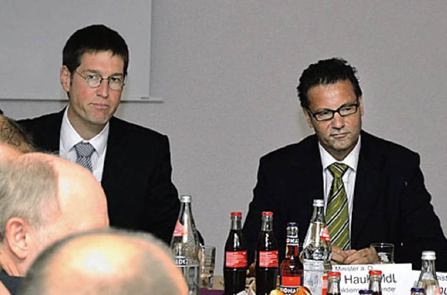Die CDU-Landesspitze informierte sich ...n links: Jochen Paleit und Peter Hauk.  | Foto: Gemeinde