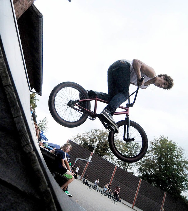 Schwungvoll: BMX-Wettbewerb im Schlachthof.   | Foto: wolfgang Knstle