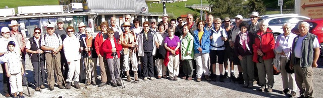 Die Teilnehmerinnen und Teilnehmer der...zwaldvereins Reichenbach in Sdtirol.   | Foto: Privat