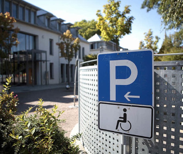 Mehr Behindertenparkpltze in Lahr for...Belange von Menschen mit Behinderung.   | Foto: Christoph Breithaupt