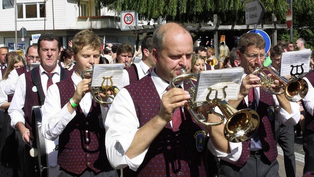 Eine Gemeinderatsdelegation aus Titise...tadt-Treffen in Neustadt/Hessen teil.   | Foto: Privat