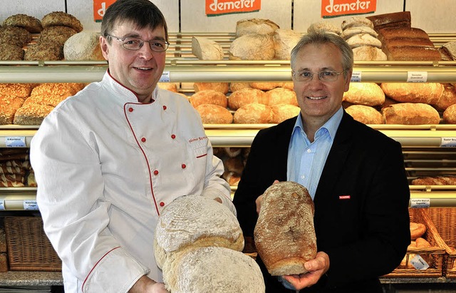 Brotmarkt-Organisator Heiner Rexrodt (...d Landesinnungsmeister Fritz Trefzger   | Foto: Gramespacher