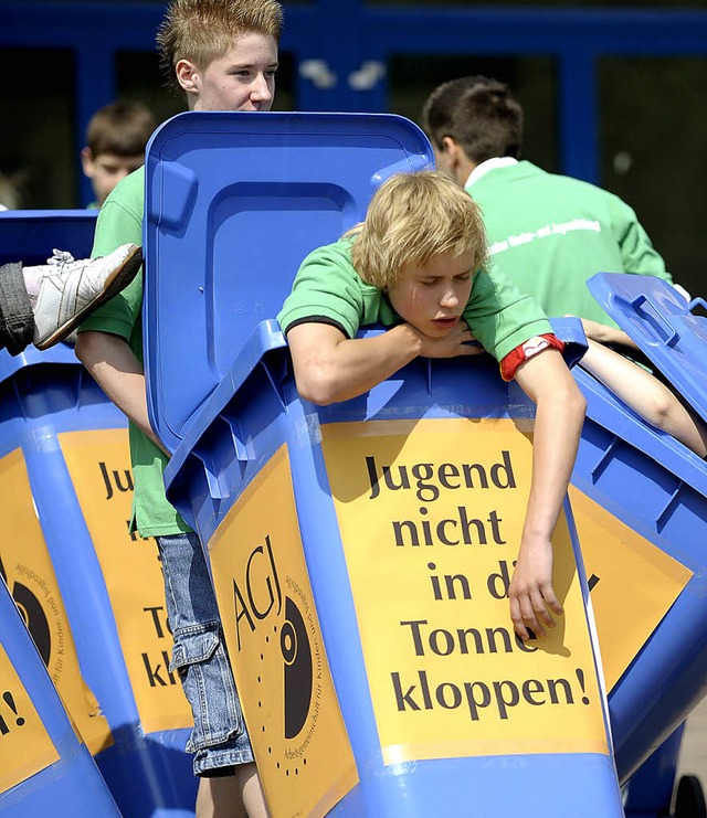 Die Jugend nicht im Stich lassen &#821...inig, trotz stetig steigender Kosten.   | Foto: dpa