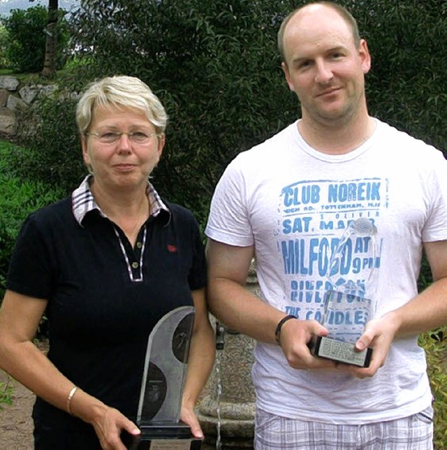 Clubmeister des Golfclubs Schnau wurden Helga Schweigler und Jrgen Bhler.   | Foto: Privat
