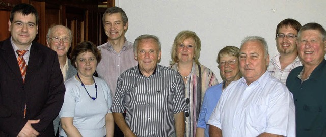 Vorsitzender  Sven Weiss hat mit Heinz...ein versiertes Team um sich geschart.   | Foto: SENF