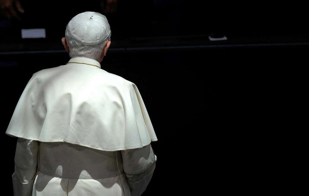 Die Messe vor 61.000 Glubigen im Olympiastadion und die Rede im Bundestag – dies waren die Hhepunkte des ersten Tages des Papstbesuchs.