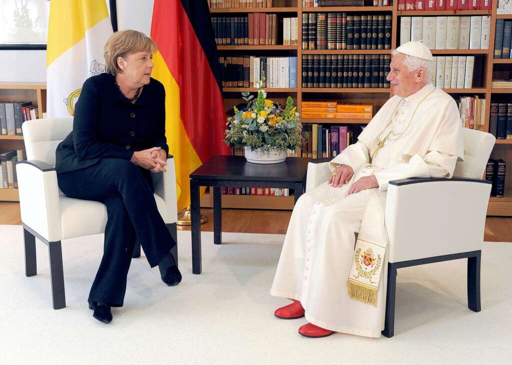 Der Papst bei der Bundeskanzlerin