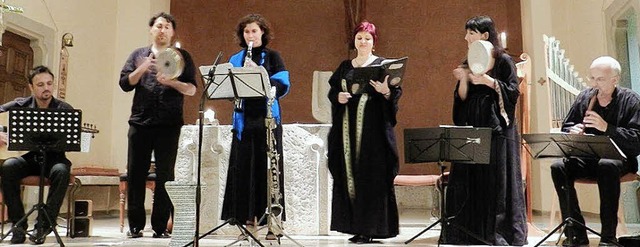 Das deutsch-trkische Ensemble &#8222;...m Konzert in der Kirche St. Bernhard.   | Foto: Privat