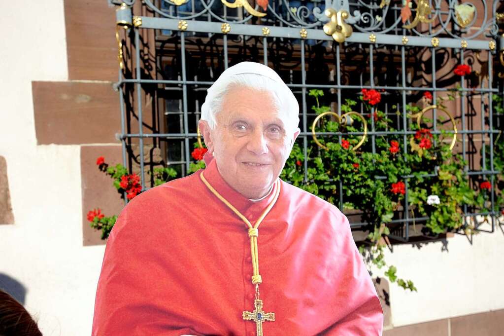 Vorbereitungen fr den Besuch Benedikts XVI. in Freiburg.