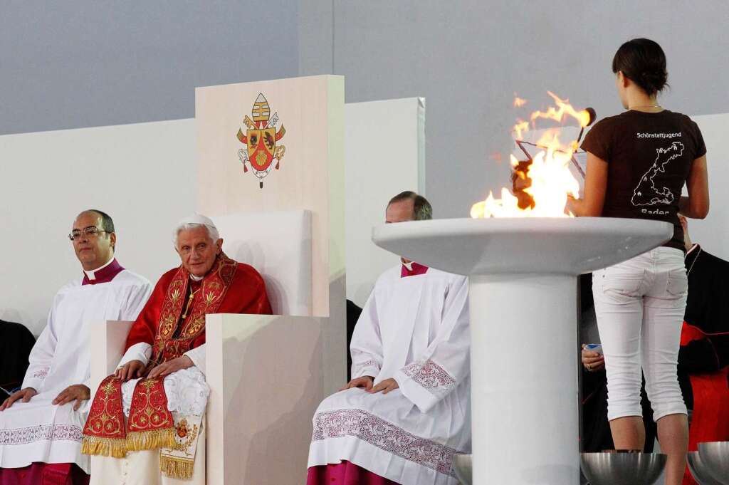 23.000 Menschen feierten am Samstag die Jugendvigil mit dem Papst auf dem Messegelnde