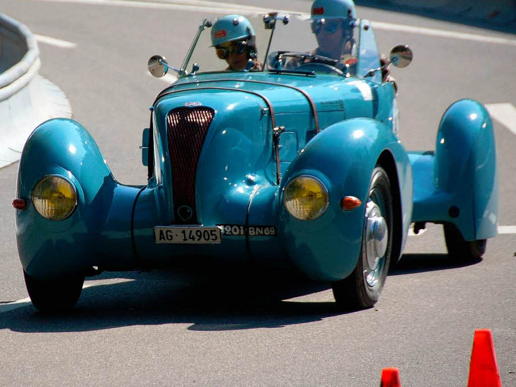 Oldtimer en masse: Das Eggbergrennen entwickelt sich zum Klassiker Oldtimer en masse: Das Eggbergrennen entwickelt sich zum Klassiker